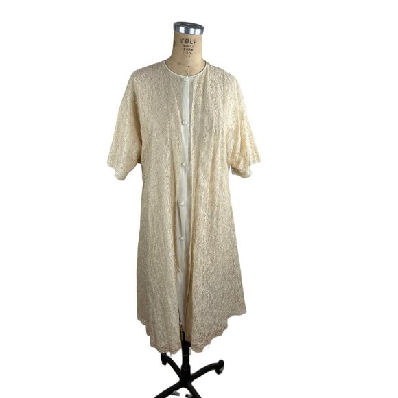 1950s ivory lace and nylon robe by Vanity Fair Size M/L. VFG - Picture 2 of 9